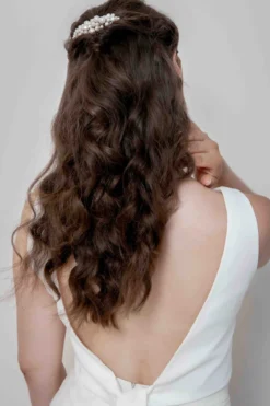 Braut Haarkamm in Halbmondform mit Perlen