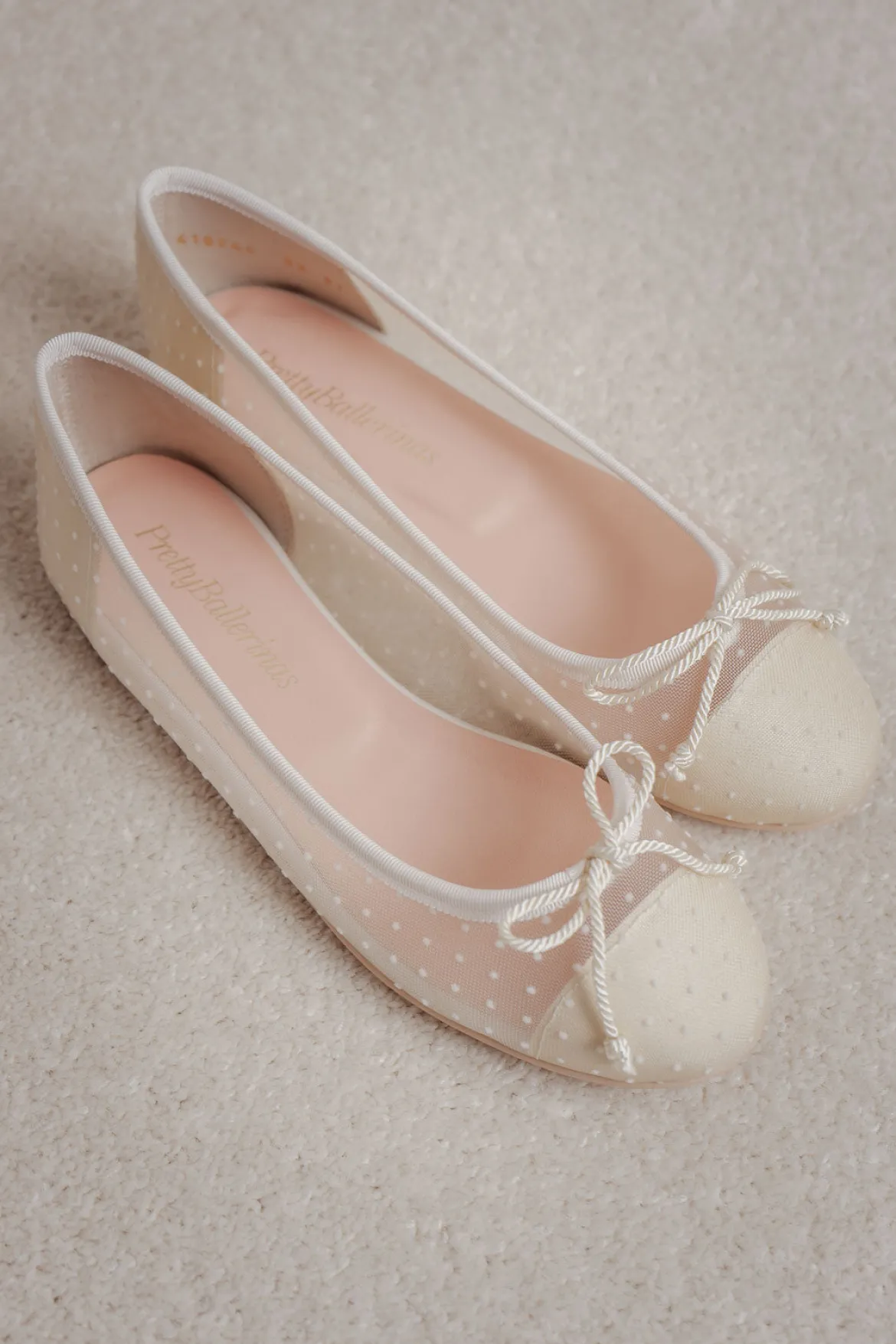 Brautschuh mit Tupfen - Marilyn Daphne Perla rund Pretty Ballerinas