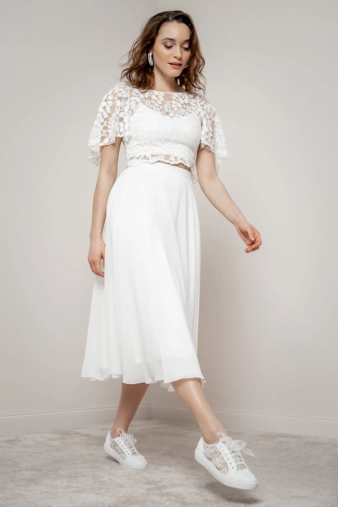 Braut Sneakers mit Spitze – Oakley | The Perfect Bridal Company