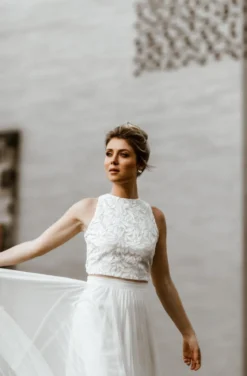 Braut Top mit Blätter-Muster und Rückenausschnitt – Emilia noni