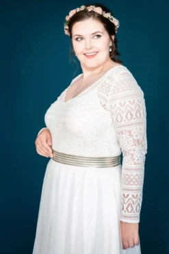 Elastischer Brautgürtel in Gold oder Silber – Mailenn noni Curvy