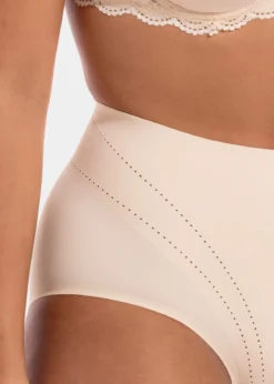 Figurformender Slip in Beige – Dream Shaper Brief