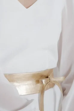 Goldfarbener Brautgürtel aus Leder – Marielle noni