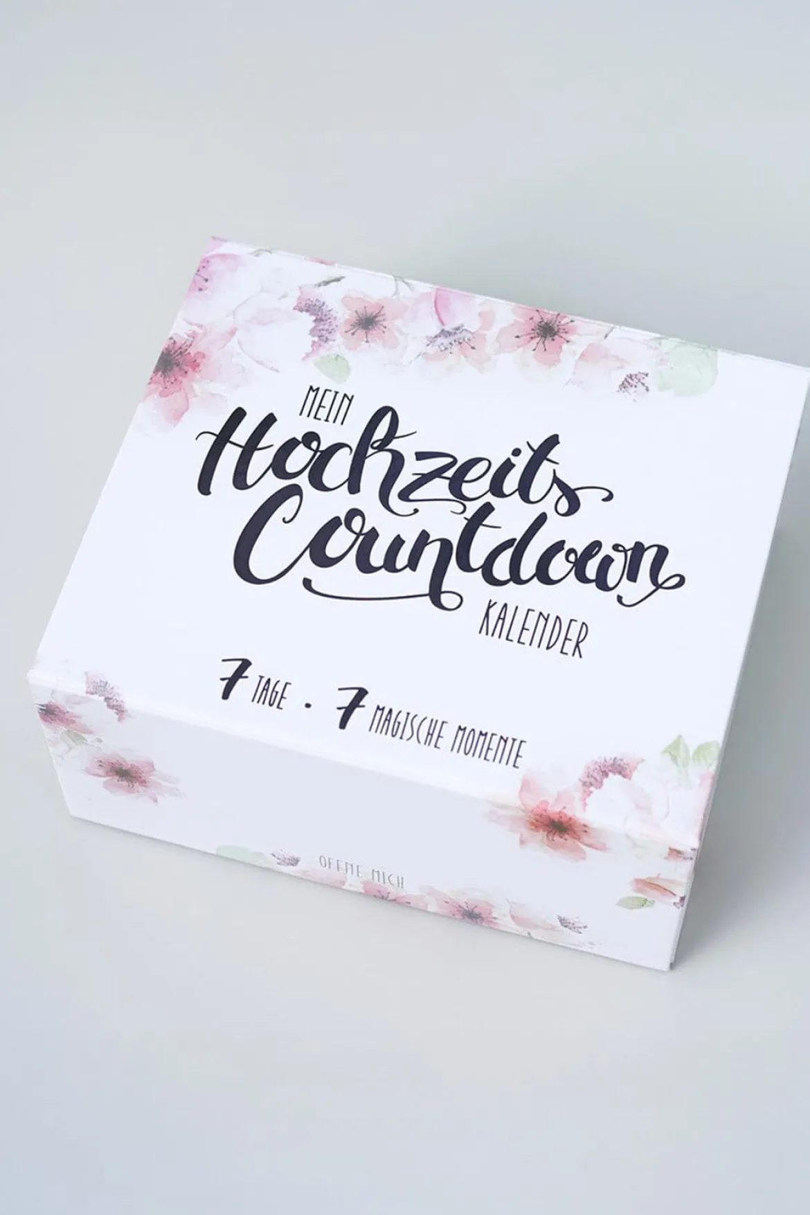 Hochzeits-Countdown-Kalender™ mit Gold-Armband und Schlafmaske