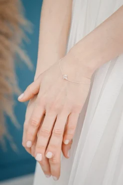 Ketten-Armband mit Kristall-Anhänger - Simply Gorgeous