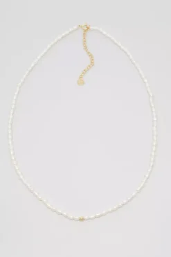 Kurze Halskette mit Süßwasserperlen – Pearl Necklace