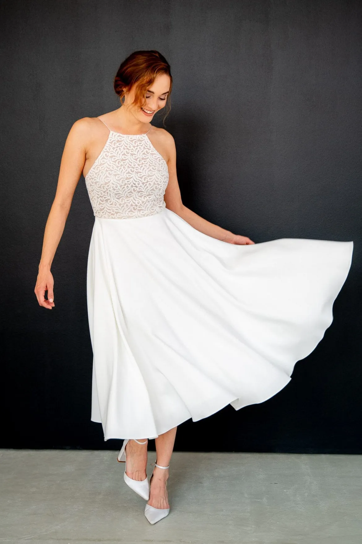 Kurzes Brautkleid mit dünnen Trägern – Junia noni One
