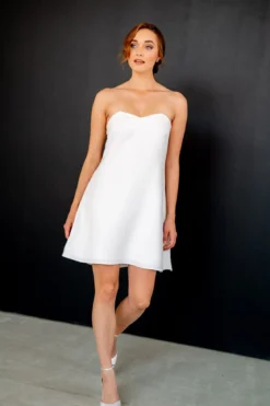 Kurzes Slip Dress in Ivory – Mirel noni One