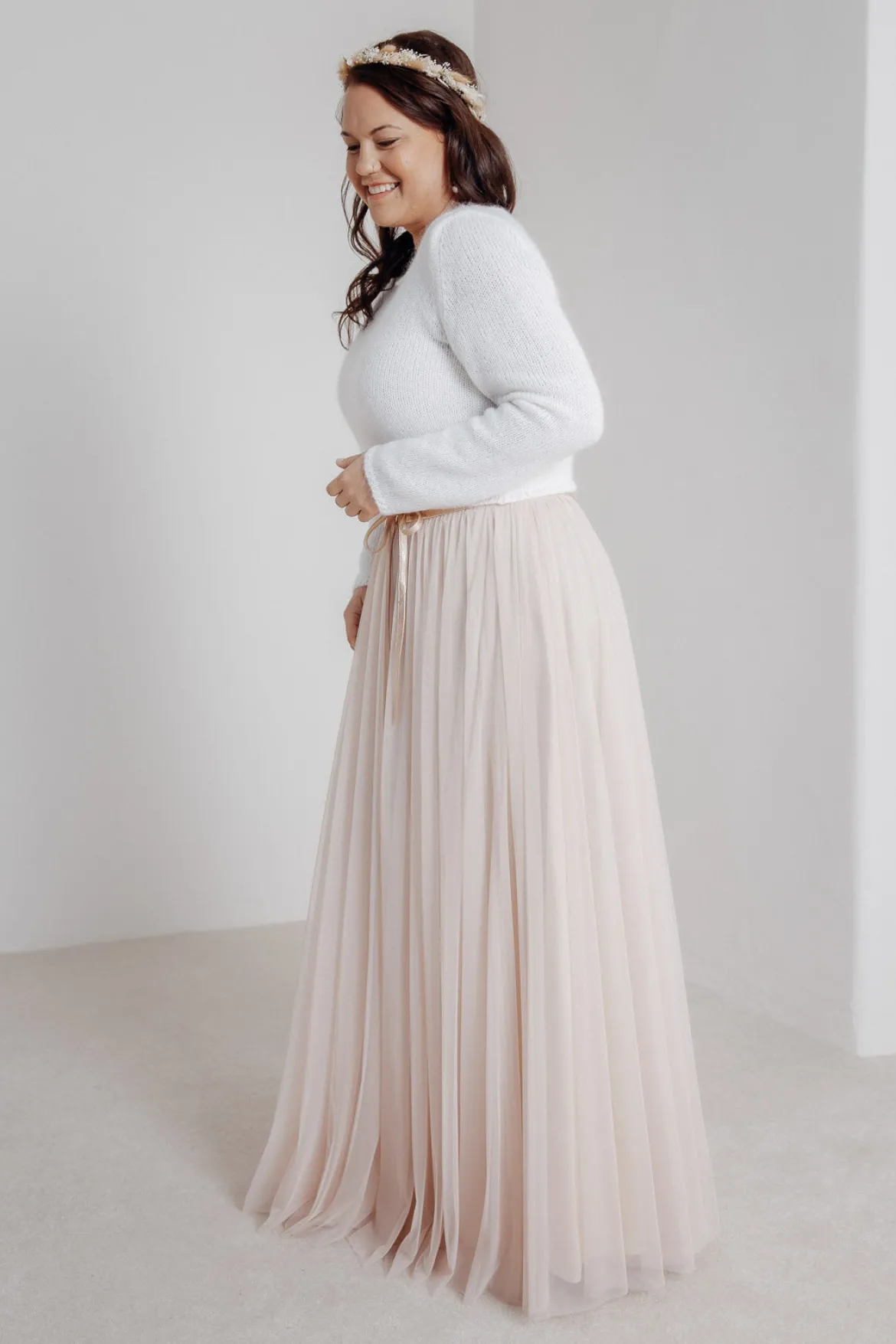 Langer Braut Rock aus fließendem Softtüll in Blush – India noni Curvy