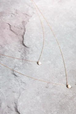 Lange, zweireihige Rückenkette mit Perlen, Brautschmuck