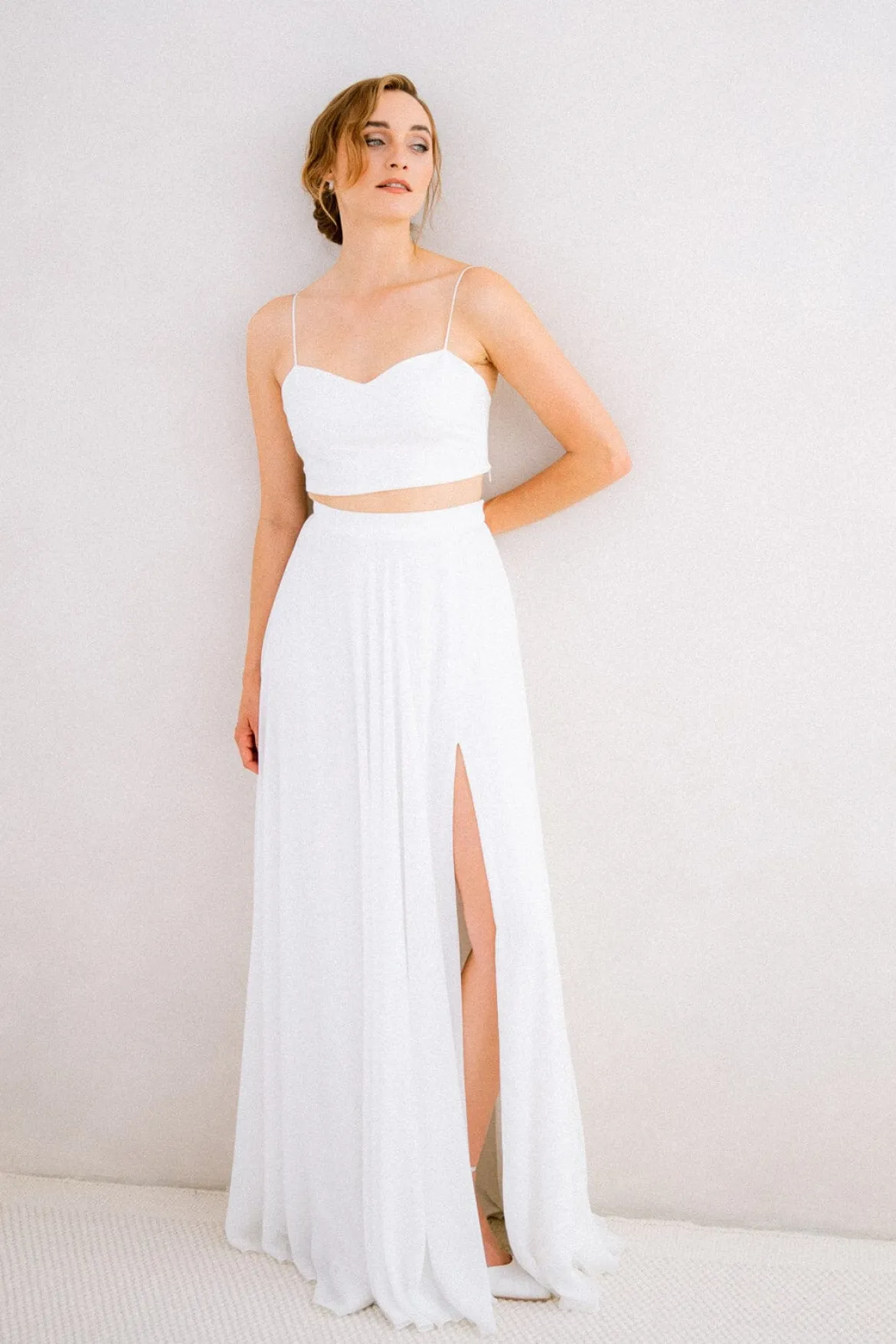 Maxi-Braut Rock in Ivory mit Beinschlitz – Jona noni