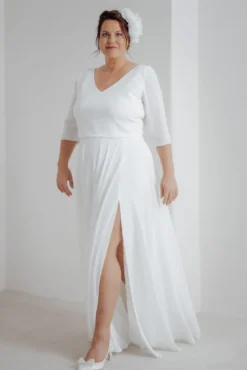 Plus Size Top mit V-Ausschnitten – Ona noni Curvy by you