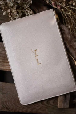 Pouch in Metallic White "Bridesmaid" – Katie Loxton