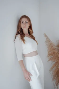 Puristisches Braut Top mit Rückendetails – Ona noni by you