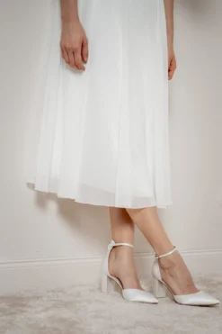 Satin-Brautschuhe in Ivory – Liberty | The Perfect Bridal Company