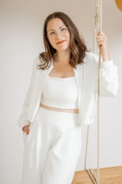 Showroom Only: Braut Bomberjacke in Ivory – Majla uni noni