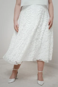 Showroom Only: Braut Rock – Liza Midi noni Curvy Selected
