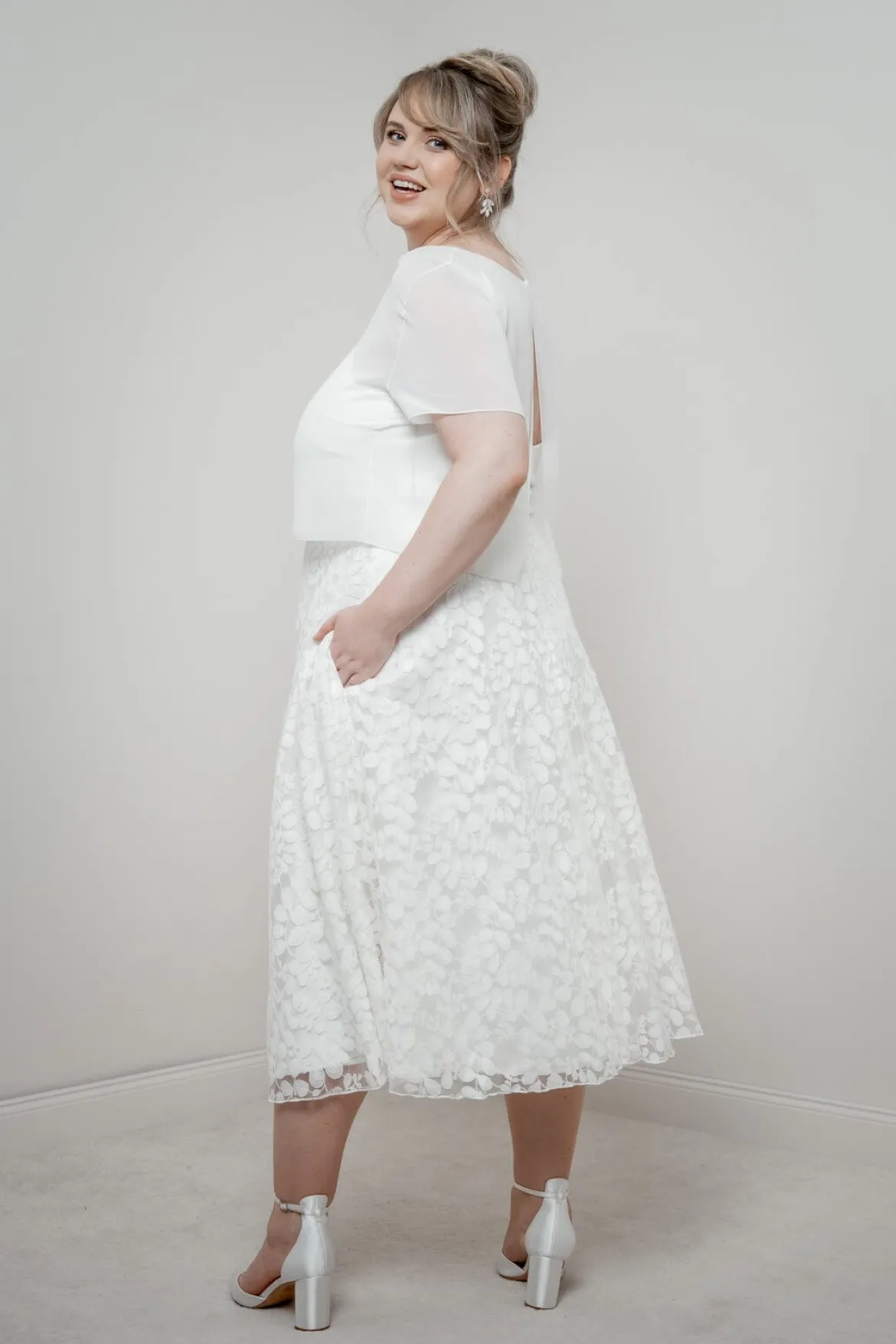 Showroom Only: Braut Rock – Liza Midi noni Curvy Selected