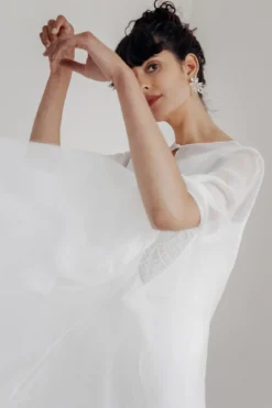 Showroom Only: Chiffon Braut Cape – Philia noni Selected
