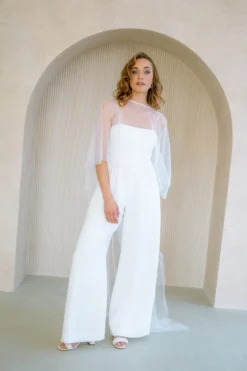 Showroom Only: Perlen-Cape – Beleza noni Selected