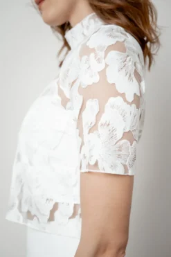 Showroom Only: Stehkragentop – Cales noni Selected