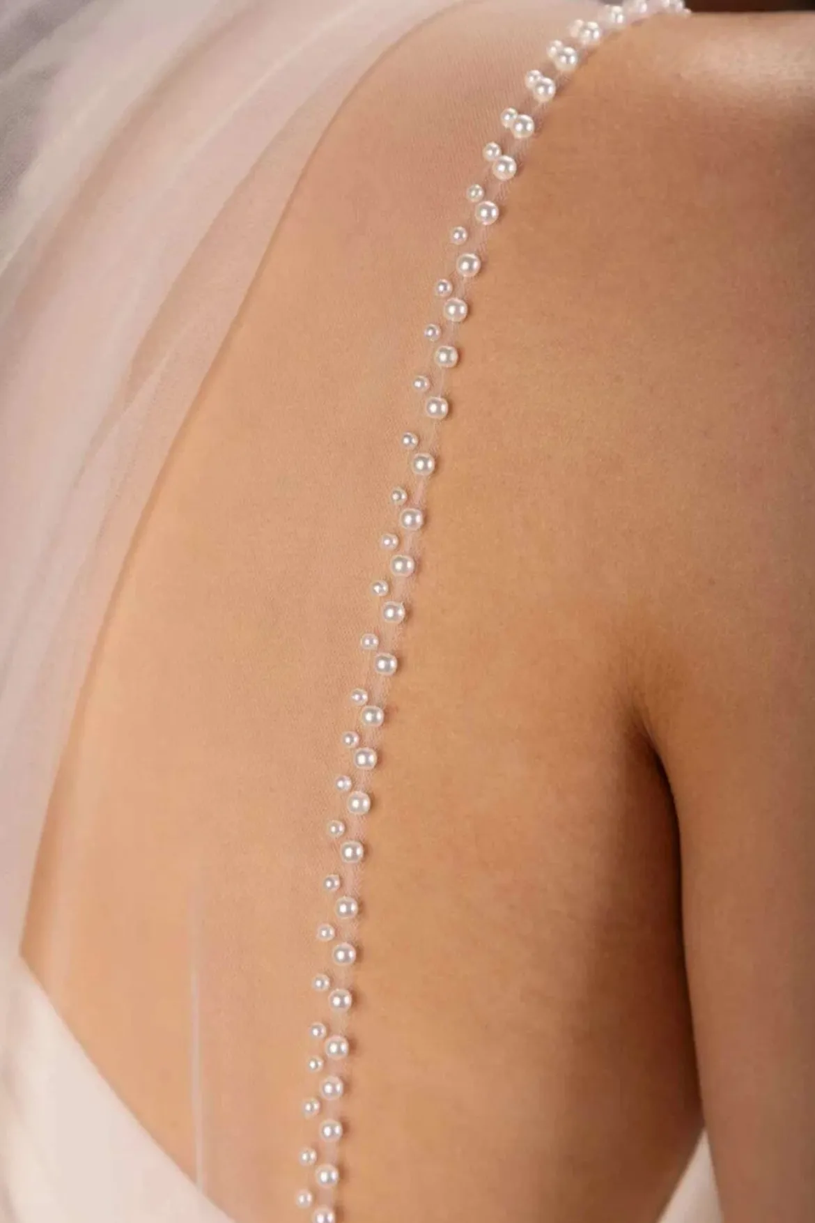 Softtüll-Schleier mit Perlenborte | The Perfect Bridal Company