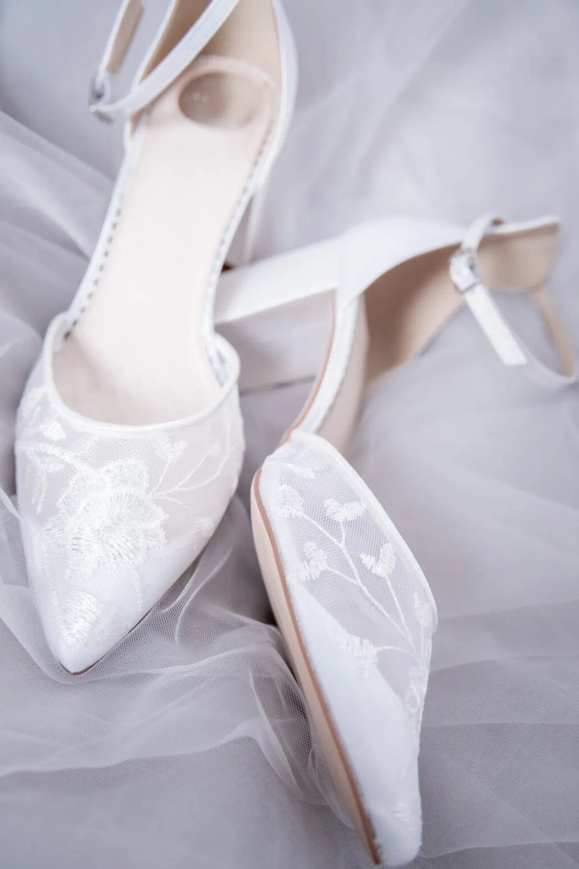 Spitze Brautschuhe – Milan Ivory Lace | The Perfect Bridal Company