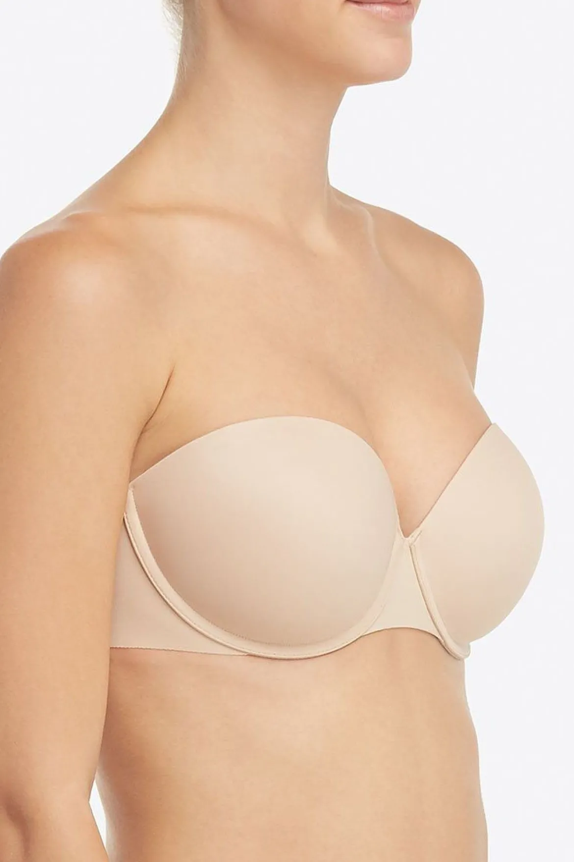 Up For Anything Strapless, BH für trägerlose Braut Outfits - SPANX®